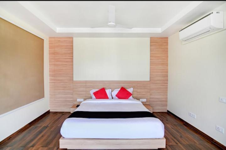 لاكناو Triton Inn المظهر الخارجي الصورة